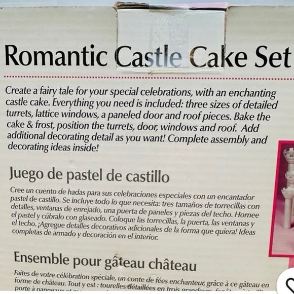 Wilton Romantic Castle Cake Set 32 pcs Open Box Pieces Still in Plastic - Picture 9 of 13